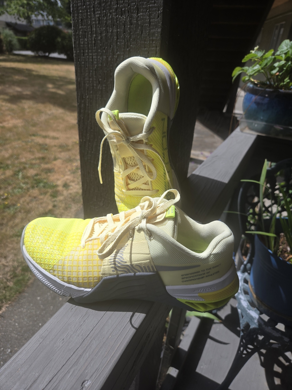 Nike Womens Metcon 8 Sneaker